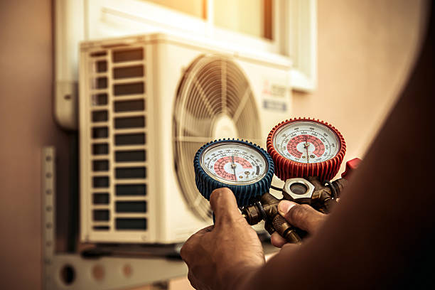 Professional Ac Installation technician working in Beaver Meadows, PA